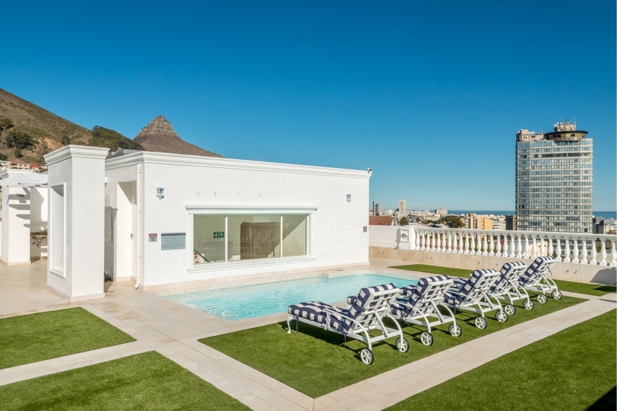 To Let 2 Bedroom Property for Rent in Sea Point Western Cape
